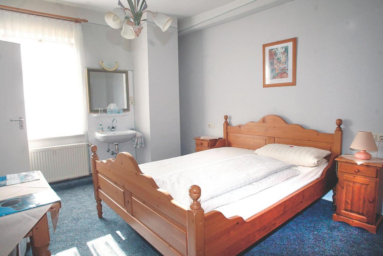 Ehlener Poststuben Hotel Habichtswald Стая снимка